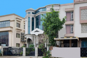 OYO 93404 Townhouse Lal Kothi-2